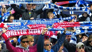 开云体育网站入口-球迷文化盛宴：从欧洲到亚洲的足球狂欢，中国足球球迷文化